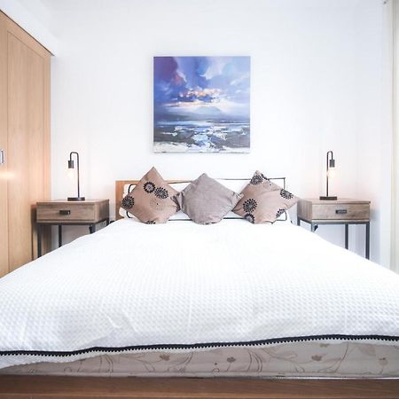 Maritime Quarter - 2 Bedroom Apartment - Sa1 Beach Front Fishermans Way Суонси Экстерьер фото