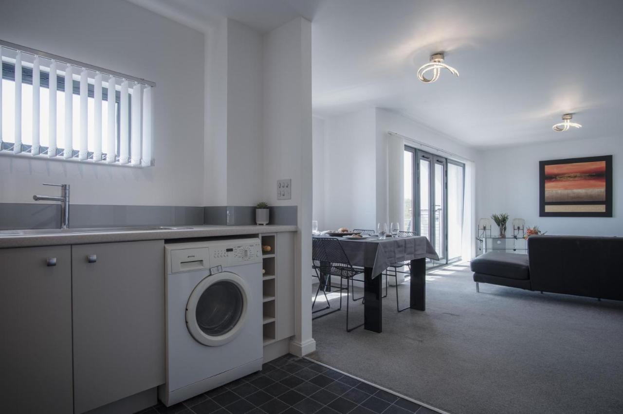 Maritime Quarter - 2 Bedroom Apartment - Sa1 Beach Front Fishermans Way Суонси Экстерьер фото