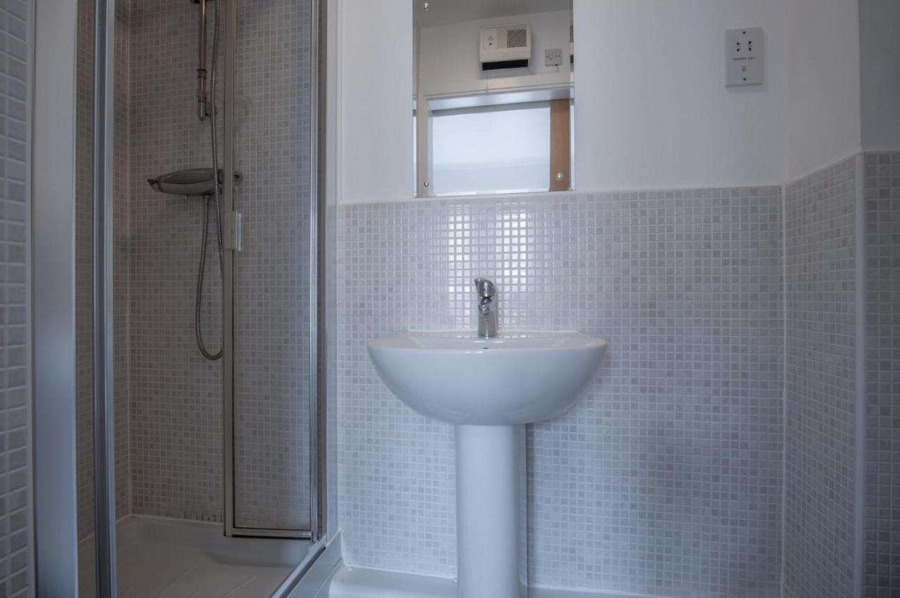 Maritime Quarter - 2 Bedroom Apartment - Sa1 Beach Front Fishermans Way Суонси Экстерьер фото