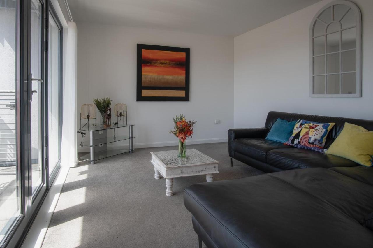 Maritime Quarter - 2 Bedroom Apartment - Sa1 Beach Front Fishermans Way Суонси Экстерьер фото