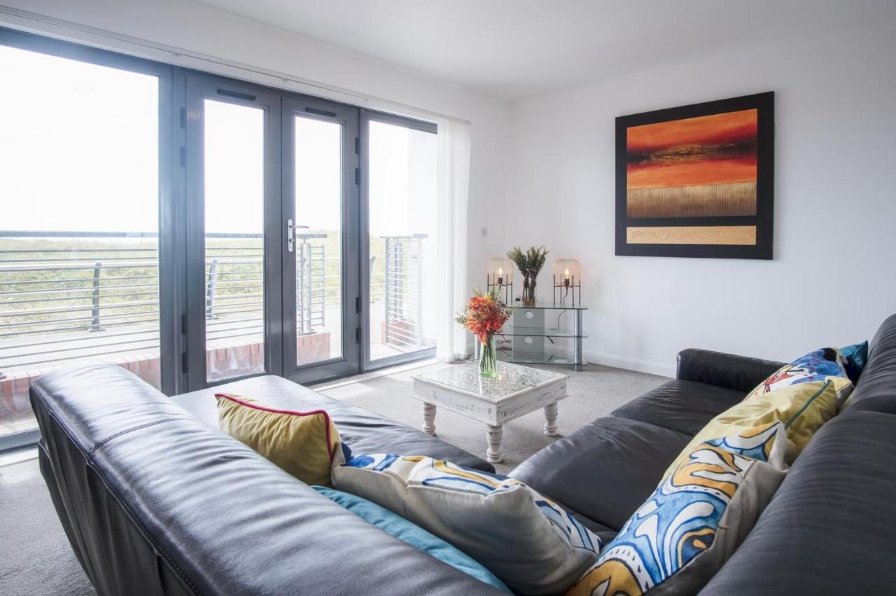 Maritime Quarter - 2 Bedroom Apartment - Sa1 Beach Front Fishermans Way Суонси Экстерьер фото